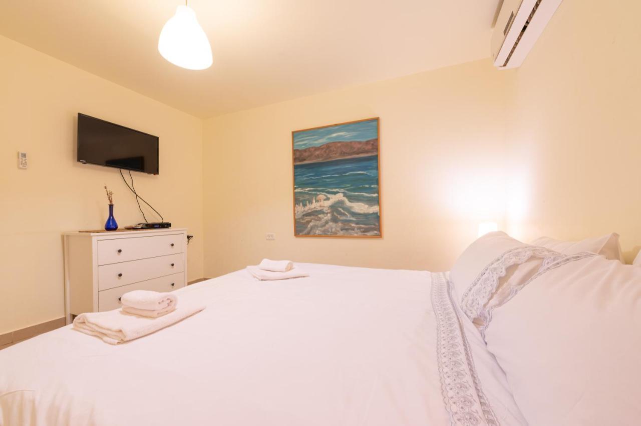 רגע ערבה Villa ‘‘En Yahav Exteriör bild