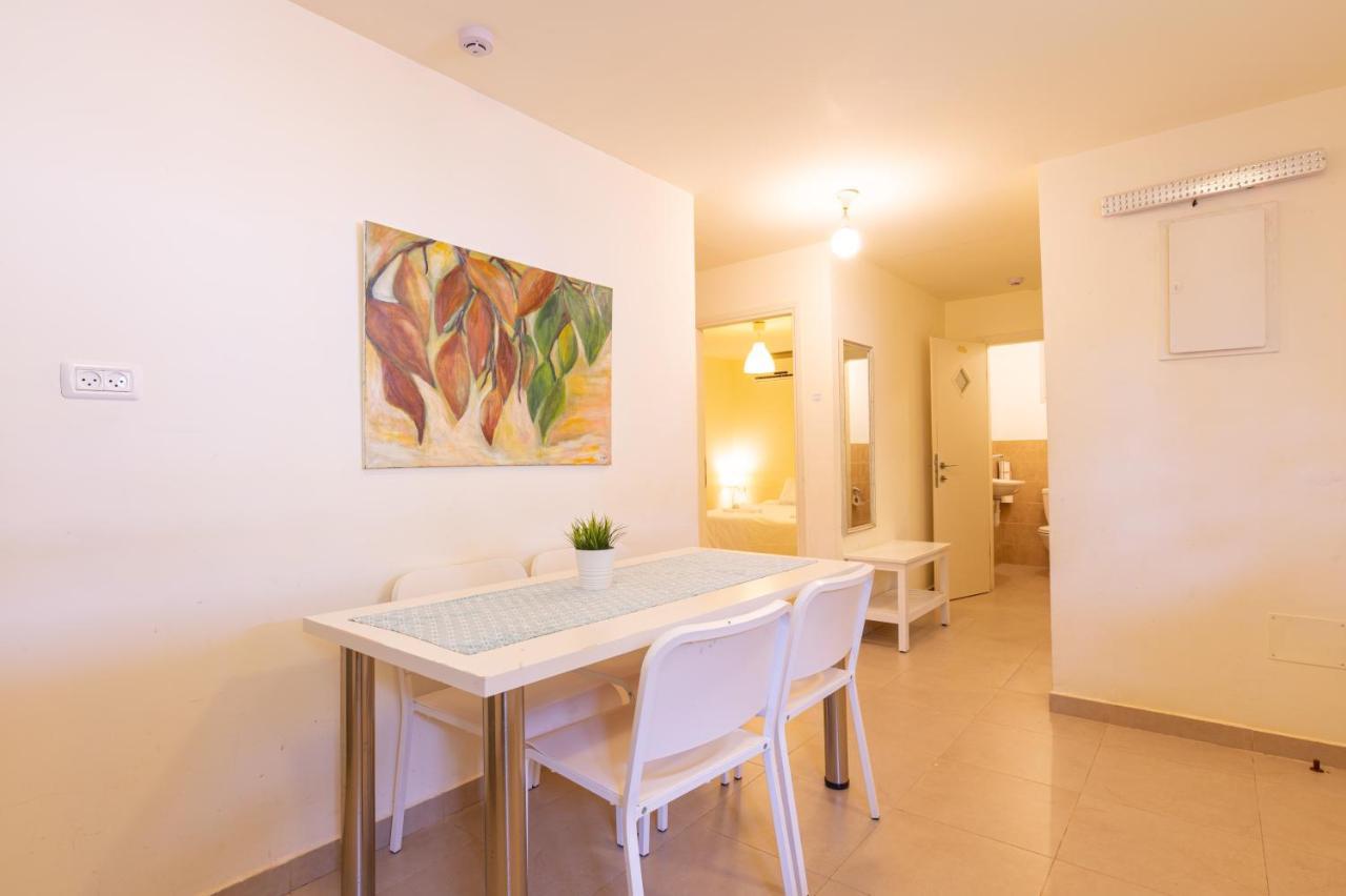 רגע ערבה Villa ‘‘En Yahav Exteriör bild